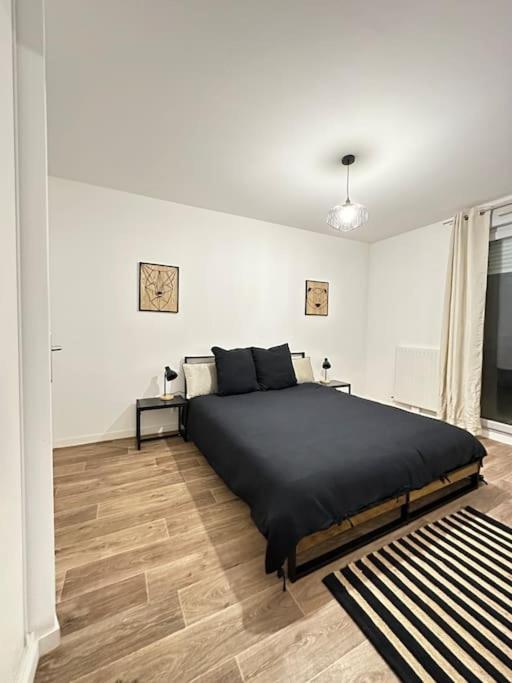 Appartamento Cosy House A 6 Min Du Rer A Et Psa Carrières-sous-Poissy Esterno foto